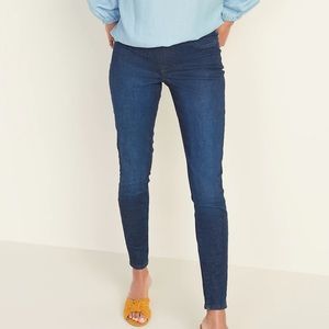 Mid rise rockstar Built in sculpt jeggings jeans